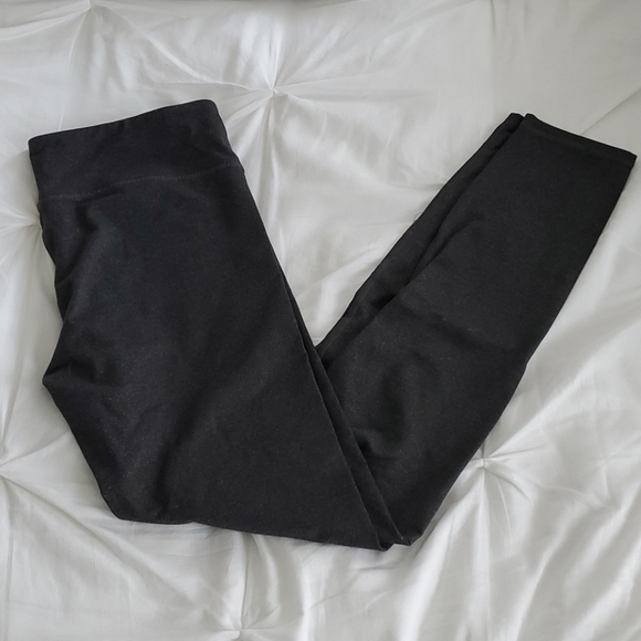 Charcoal grey Fabletics Salar Leggings - Picture 3 of 4